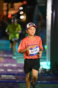 BIB: 3198
                            <button type="button" onclick="openModal(26223965)" class="btn btn-primary btn-sm float-right btn-popup" data-toggle="modal" data-target=".modal-high-quality">
                        <i class="fas fa-shopping-cart"></i> Add to Cart
                    </button>
                                            <button type="button" onclick="isThisMe(26223965, true)" class="btn btn-success btn-sm float-right btn-popup btn-isme hidden" data-toggle="tooltip" data-placement="bottom" title="นี่คือรูปของคุณใช่ไหม คลิกที่นี่เพื่อเอาเข้าอัลบั้ม">
                        <i class="fas fa-plus"></i> Add to album
                    </button>
                    <button type="button" onclick="isThisMe(26223965, false)" class="btn btn-warning btn-sm float-right btn-popup btn-isnotme hidden">
                        <i class="fas fa-ban"></i> Remove from album
                    </button>