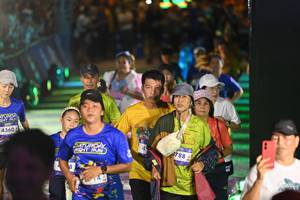 BIB: 4360, 1788
                            <button type="button" onclick="openModal(26226644)" class="btn btn-primary btn-sm float-right btn-popup" data-toggle="modal" data-target=".modal-high-quality">
                        <i class="fas fa-shopping-cart"></i> Add to Cart
                    </button>
                                            <button type="button" onclick="isThisMe(26226644, true)" class="btn btn-success btn-sm float-right btn-popup btn-isme hidden" data-toggle="tooltip" data-placement="bottom" title="นี่คือรูปของคุณใช่ไหม คลิกที่นี่เพื่อเอาเข้าอัลบั้ม">
                        <i class="fas fa-plus"></i> Add to album
                    </button>
                    <button type="button" onclick="isThisMe(26226644, false)" class="btn btn-warning btn-sm float-right btn-popup btn-isnotme hidden">
                        <i class="fas fa-ban"></i> Remove from album
                    </button>