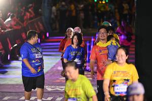 BIB: 4814, 664, 4744
                            <button type="button" onclick="openModal(26228879)" class="btn btn-primary btn-sm float-right btn-popup" data-toggle="modal" data-target=".modal-high-quality">
                        <i class="fas fa-shopping-cart"></i> Add to Cart
                    </button>
                                            <button type="button" onclick="isThisMe(26228879, true)" class="btn btn-success btn-sm float-right btn-popup btn-isme hidden" data-toggle="tooltip" data-placement="bottom" title="นี่คือรูปของคุณใช่ไหม คลิกที่นี่เพื่อเอาเข้าอัลบั้ม">
                        <i class="fas fa-plus"></i> Add to album
                    </button>
                    <button type="button" onclick="isThisMe(26228879, false)" class="btn btn-warning btn-sm float-right btn-popup btn-isnotme hidden">
                        <i class="fas fa-ban"></i> Remove from album
                    </button>