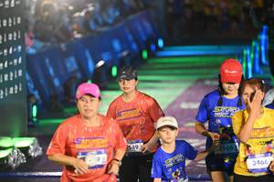 BIB: 549, 3566, 3466
                            <button type="button" onclick="openModal(26229826)" class="btn btn-primary btn-sm float-right btn-popup" data-toggle="modal" data-target=".modal-high-quality">
                        <i class="fas fa-shopping-cart"></i> Add to Cart
                    </button>
                                            <button type="button" onclick="isThisMe(26229826, true)" class="btn btn-success btn-sm float-right btn-popup btn-isme hidden" data-toggle="tooltip" data-placement="bottom" title="นี่คือรูปของคุณใช่ไหม คลิกที่นี่เพื่อเอาเข้าอัลบั้ม">
                        <i class="fas fa-plus"></i> Add to album
                    </button>
                    <button type="button" onclick="isThisMe(26229826, false)" class="btn btn-warning btn-sm float-right btn-popup btn-isnotme hidden">
                        <i class="fas fa-ban"></i> Remove from album
                    </button>