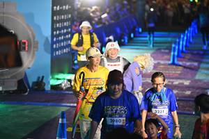 BIB: 3980, 3231
                            <button type="button" onclick="openModal(26228055)" class="btn btn-primary btn-sm float-right btn-popup" data-toggle="modal" data-target=".modal-high-quality">
                        <i class="fas fa-shopping-cart"></i> Add to Cart
                    </button>
                                            <button type="button" onclick="isThisMe(26228055, true)" class="btn btn-success btn-sm float-right btn-popup btn-isme hidden" data-toggle="tooltip" data-placement="bottom" title="นี่คือรูปของคุณใช่ไหม คลิกที่นี่เพื่อเอาเข้าอัลบั้ม">
                        <i class="fas fa-plus"></i> Add to album
                    </button>
                    <button type="button" onclick="isThisMe(26228055, false)" class="btn btn-warning btn-sm float-right btn-popup btn-isnotme hidden">
                        <i class="fas fa-ban"></i> Remove from album
                    </button>