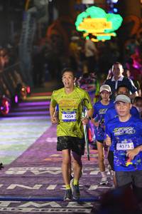 BIB: 4575
                            <button type="button" onclick="openModal(26225887)" class="btn btn-primary btn-sm float-right btn-popup" data-toggle="modal" data-target=".modal-high-quality">
                        <i class="fas fa-shopping-cart"></i> Add to Cart
                    </button>
                                            <button type="button" onclick="isThisMe(26225887, true)" class="btn btn-success btn-sm float-right btn-popup btn-isme hidden" data-toggle="tooltip" data-placement="bottom" title="นี่คือรูปของคุณใช่ไหม คลิกที่นี่เพื่อเอาเข้าอัลบั้ม">
                        <i class="fas fa-plus"></i> Add to album
                    </button>
                    <button type="button" onclick="isThisMe(26225887, false)" class="btn btn-warning btn-sm float-right btn-popup btn-isnotme hidden">
                        <i class="fas fa-ban"></i> Remove from album
                    </button>