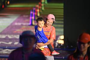 BIB: 
                            <button type="button" onclick="openModal(26230447)" class="btn btn-primary btn-sm float-right btn-popup" data-toggle="modal" data-target=".modal-high-quality">
                        <i class="fas fa-shopping-cart"></i> Add to Cart
                    </button>
                                            <button type="button" onclick="isThisMe(26230447, true)" class="btn btn-success btn-sm float-right btn-popup btn-isme hidden" data-toggle="tooltip" data-placement="bottom" title="นี่คือรูปของคุณใช่ไหม คลิกที่นี่เพื่อเอาเข้าอัลบั้ม">
                        <i class="fas fa-plus"></i> Add to album
                    </button>
                    <button type="button" onclick="isThisMe(26230447, false)" class="btn btn-warning btn-sm float-right btn-popup btn-isnotme hidden">
                        <i class="fas fa-ban"></i> Remove from album
                    </button>