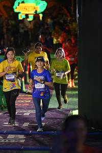 BIB: 3491, 3191, 349
                            <button type="button" onclick="openModal(26225940)" class="btn btn-primary btn-sm float-right btn-popup" data-toggle="modal" data-target=".modal-high-quality">
                        <i class="fas fa-shopping-cart"></i> Add to Cart
                    </button>
                                            <button type="button" onclick="isThisMe(26225940, true)" class="btn btn-success btn-sm float-right btn-popup btn-isme hidden" data-toggle="tooltip" data-placement="bottom" title="นี่คือรูปของคุณใช่ไหม คลิกที่นี่เพื่อเอาเข้าอัลบั้ม">
                        <i class="fas fa-plus"></i> Add to album
                    </button>
                    <button type="button" onclick="isThisMe(26225940, false)" class="btn btn-warning btn-sm float-right btn-popup btn-isnotme hidden">
                        <i class="fas fa-ban"></i> Remove from album
                    </button>