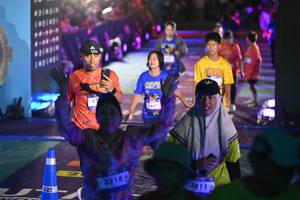 BIB: 32149, 3811
                            <button type="button" onclick="openModal(26227958)" class="btn btn-primary btn-sm float-right btn-popup" data-toggle="modal" data-target=".modal-high-quality">
                        <i class="fas fa-shopping-cart"></i> Add to Cart
                    </button>
                                            <button type="button" onclick="isThisMe(26227958, true)" class="btn btn-success btn-sm float-right btn-popup btn-isme hidden" data-toggle="tooltip" data-placement="bottom" title="นี่คือรูปของคุณใช่ไหม คลิกที่นี่เพื่อเอาเข้าอัลบั้ม">
                        <i class="fas fa-plus"></i> Add to album
                    </button>
                    <button type="button" onclick="isThisMe(26227958, false)" class="btn btn-warning btn-sm float-right btn-popup btn-isnotme hidden">
                        <i class="fas fa-ban"></i> Remove from album
                    </button>