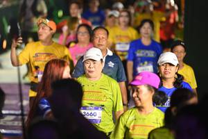 BIB: 3660
                            <button type="button" onclick="openModal(26227563)" class="btn btn-primary btn-sm float-right btn-popup" data-toggle="modal" data-target=".modal-high-quality">
                        <i class="fas fa-shopping-cart"></i> Add to Cart
                    </button>
                                            <button type="button" onclick="isThisMe(26227563, true)" class="btn btn-success btn-sm float-right btn-popup btn-isme hidden" data-toggle="tooltip" data-placement="bottom" title="นี่คือรูปของคุณใช่ไหม คลิกที่นี่เพื่อเอาเข้าอัลบั้ม">
                        <i class="fas fa-plus"></i> Add to album
                    </button>
                    <button type="button" onclick="isThisMe(26227563, false)" class="btn btn-warning btn-sm float-right btn-popup btn-isnotme hidden">
                        <i class="fas fa-ban"></i> Remove from album
                    </button>