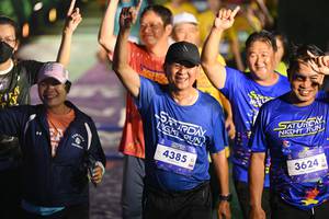 BIB: 4385, 3624
                            <button type="button" onclick="openModal(26229940)" class="btn btn-primary btn-sm float-right btn-popup" data-toggle="modal" data-target=".modal-high-quality">
                        <i class="fas fa-shopping-cart"></i> Add to Cart
                    </button>
                                            <button type="button" onclick="isThisMe(26229940, true)" class="btn btn-success btn-sm float-right btn-popup btn-isme hidden" data-toggle="tooltip" data-placement="bottom" title="นี่คือรูปของคุณใช่ไหม คลิกที่นี่เพื่อเอาเข้าอัลบั้ม">
                        <i class="fas fa-plus"></i> Add to album
                    </button>
                    <button type="button" onclick="isThisMe(26229940, false)" class="btn btn-warning btn-sm float-right btn-popup btn-isnotme hidden">
                        <i class="fas fa-ban"></i> Remove from album
                    </button>