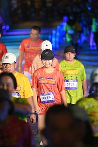 BIB: 3356, 3724
                            <button type="button" onclick="openModal(26226199)" class="btn btn-primary btn-sm float-right btn-popup" data-toggle="modal" data-target=".modal-high-quality">
                        <i class="fas fa-shopping-cart"></i> Add to Cart
                    </button>
                                            <button type="button" onclick="isThisMe(26226199, true)" class="btn btn-success btn-sm float-right btn-popup btn-isme hidden" data-toggle="tooltip" data-placement="bottom" title="นี่คือรูปของคุณใช่ไหม คลิกที่นี่เพื่อเอาเข้าอัลบั้ม">
                        <i class="fas fa-plus"></i> Add to album
                    </button>
                    <button type="button" onclick="isThisMe(26226199, false)" class="btn btn-warning btn-sm float-right btn-popup btn-isnotme hidden">
                        <i class="fas fa-ban"></i> Remove from album
                    </button>