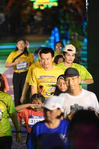 BIB: 312
                            <button type="button" onclick="openModal(26226481)" class="btn btn-primary btn-sm float-right btn-popup" data-toggle="modal" data-target=".modal-high-quality">
                        <i class="fas fa-shopping-cart"></i> Add to Cart
                    </button>
                                            <button type="button" onclick="isThisMe(26226481, true)" class="btn btn-success btn-sm float-right btn-popup btn-isme hidden" data-toggle="tooltip" data-placement="bottom" title="นี่คือรูปของคุณใช่ไหม คลิกที่นี่เพื่อเอาเข้าอัลบั้ม">
                        <i class="fas fa-plus"></i> Add to album
                    </button>
                    <button type="button" onclick="isThisMe(26226481, false)" class="btn btn-warning btn-sm float-right btn-popup btn-isnotme hidden">
                        <i class="fas fa-ban"></i> Remove from album
                    </button>