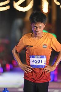 BIB: 4501
                            <button type="button" onclick="openModal(26223575)" class="btn btn-primary btn-sm float-right btn-popup" data-toggle="modal" data-target=".modal-high-quality">
                        <i class="fas fa-shopping-cart"></i> Add to Cart
                    </button>
                                            <button type="button" onclick="isThisMe(26223575, true)" class="btn btn-success btn-sm float-right btn-popup btn-isme hidden" data-toggle="tooltip" data-placement="bottom" title="นี่คือรูปของคุณใช่ไหม คลิกที่นี่เพื่อเอาเข้าอัลบั้ม">
                        <i class="fas fa-plus"></i> Add to album
                    </button>
                    <button type="button" onclick="isThisMe(26223575, false)" class="btn btn-warning btn-sm float-right btn-popup btn-isnotme hidden">
                        <i class="fas fa-ban"></i> Remove from album
                    </button>