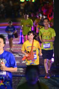 BIB: 3547
                            <button type="button" onclick="openModal(26226036)" class="btn btn-primary btn-sm float-right btn-popup" data-toggle="modal" data-target=".modal-high-quality">
                        <i class="fas fa-shopping-cart"></i> Add to Cart
                    </button>
                                            <button type="button" onclick="isThisMe(26226036, true)" class="btn btn-success btn-sm float-right btn-popup btn-isme hidden" data-toggle="tooltip" data-placement="bottom" title="นี่คือรูปของคุณใช่ไหม คลิกที่นี่เพื่อเอาเข้าอัลบั้ม">
                        <i class="fas fa-plus"></i> Add to album
                    </button>
                    <button type="button" onclick="isThisMe(26226036, false)" class="btn btn-warning btn-sm float-right btn-popup btn-isnotme hidden">
                        <i class="fas fa-ban"></i> Remove from album
                    </button>