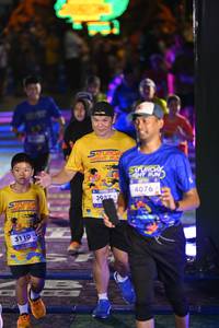 BIB: 3110, 3937, 4076
                            <button type="button" onclick="openModal(26225841)" class="btn btn-primary btn-sm float-right btn-popup" data-toggle="modal" data-target=".modal-high-quality">
                        <i class="fas fa-shopping-cart"></i> Add to Cart
                    </button>
                                            <button type="button" onclick="isThisMe(26225841, true)" class="btn btn-success btn-sm float-right btn-popup btn-isme hidden" data-toggle="tooltip" data-placement="bottom" title="นี่คือรูปของคุณใช่ไหม คลิกที่นี่เพื่อเอาเข้าอัลบั้ม">
                        <i class="fas fa-plus"></i> Add to album
                    </button>
                    <button type="button" onclick="isThisMe(26225841, false)" class="btn btn-warning btn-sm float-right btn-popup btn-isnotme hidden">
                        <i class="fas fa-ban"></i> Remove from album
                    </button>