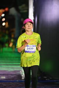 BIB: 100, 3450
                            <button type="button" onclick="openModal(26225024)" class="btn btn-primary btn-sm float-right btn-popup" data-toggle="modal" data-target=".modal-high-quality">
                        <i class="fas fa-shopping-cart"></i> Add to Cart
                    </button>
                                            <button type="button" onclick="isThisMe(26225024, true)" class="btn btn-success btn-sm float-right btn-popup btn-isme hidden" data-toggle="tooltip" data-placement="bottom" title="นี่คือรูปของคุณใช่ไหม คลิกที่นี่เพื่อเอาเข้าอัลบั้ม">
                        <i class="fas fa-plus"></i> Add to album
                    </button>
                    <button type="button" onclick="isThisMe(26225024, false)" class="btn btn-warning btn-sm float-right btn-popup btn-isnotme hidden">
                        <i class="fas fa-ban"></i> Remove from album
                    </button>