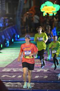 BIB: 112, 3915
                            <button type="button" onclick="openModal(26225599)" class="btn btn-primary btn-sm float-right btn-popup" data-toggle="modal" data-target=".modal-high-quality">
                        <i class="fas fa-shopping-cart"></i> Add to Cart
                    </button>
                                            <button type="button" onclick="isThisMe(26225599, true)" class="btn btn-success btn-sm float-right btn-popup btn-isme hidden" data-toggle="tooltip" data-placement="bottom" title="นี่คือรูปของคุณใช่ไหม คลิกที่นี่เพื่อเอาเข้าอัลบั้ม">
                        <i class="fas fa-plus"></i> Add to album
                    </button>
                    <button type="button" onclick="isThisMe(26225599, false)" class="btn btn-warning btn-sm float-right btn-popup btn-isnotme hidden">
                        <i class="fas fa-ban"></i> Remove from album
                    </button>