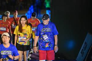 BIB: 4881
                            <button type="button" onclick="openModal(26230315)" class="btn btn-primary btn-sm float-right btn-popup" data-toggle="modal" data-target=".modal-high-quality">
                        <i class="fas fa-shopping-cart"></i> Add to Cart
                    </button>
                                            <button type="button" onclick="isThisMe(26230315, true)" class="btn btn-success btn-sm float-right btn-popup btn-isme hidden" data-toggle="tooltip" data-placement="bottom" title="นี่คือรูปของคุณใช่ไหม คลิกที่นี่เพื่อเอาเข้าอัลบั้ม">
                        <i class="fas fa-plus"></i> Add to album
                    </button>
                    <button type="button" onclick="isThisMe(26230315, false)" class="btn btn-warning btn-sm float-right btn-popup btn-isnotme hidden">
                        <i class="fas fa-ban"></i> Remove from album
                    </button>