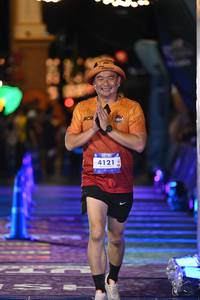 BIB: 4121
                            <button type="button" onclick="openModal(26225080)" class="btn btn-primary btn-sm float-right btn-popup" data-toggle="modal" data-target=".modal-high-quality">
                        <i class="fas fa-shopping-cart"></i> Add to Cart
                    </button>
                                            <button type="button" onclick="isThisMe(26225080, true)" class="btn btn-success btn-sm float-right btn-popup btn-isme hidden" data-toggle="tooltip" data-placement="bottom" title="นี่คือรูปของคุณใช่ไหม คลิกที่นี่เพื่อเอาเข้าอัลบั้ม">
                        <i class="fas fa-plus"></i> Add to album
                    </button>
                    <button type="button" onclick="isThisMe(26225080, false)" class="btn btn-warning btn-sm float-right btn-popup btn-isnotme hidden">
                        <i class="fas fa-ban"></i> Remove from album
                    </button>