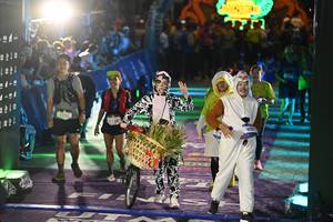 BIB: 2011, 5379, 4701
                            <button type="button" onclick="openModal(26228659)" class="btn btn-primary btn-sm float-right btn-popup" data-toggle="modal" data-target=".modal-high-quality">
                        <i class="fas fa-shopping-cart"></i> Add to Cart
                    </button>
                                            <button type="button" onclick="isThisMe(26228659, true)" class="btn btn-success btn-sm float-right btn-popup btn-isme hidden" data-toggle="tooltip" data-placement="bottom" title="นี่คือรูปของคุณใช่ไหม คลิกที่นี่เพื่อเอาเข้าอัลบั้ม">
                        <i class="fas fa-plus"></i> Add to album
                    </button>
                    <button type="button" onclick="isThisMe(26228659, false)" class="btn btn-warning btn-sm float-right btn-popup btn-isnotme hidden">
                        <i class="fas fa-ban"></i> Remove from album
                    </button>