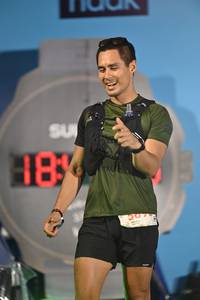 BIB: 5670
                            <button type="button" onclick="openModal(26223716)" class="btn btn-primary btn-sm float-right btn-popup" data-toggle="modal" data-target=".modal-high-quality">
                        <i class="fas fa-shopping-cart"></i> Add to Cart
                    </button>
                                            <button type="button" onclick="isThisMe(26223716, true)" class="btn btn-success btn-sm float-right btn-popup btn-isme hidden" data-toggle="tooltip" data-placement="bottom" title="นี่คือรูปของคุณใช่ไหม คลิกที่นี่เพื่อเอาเข้าอัลบั้ม">
                        <i class="fas fa-plus"></i> Add to album
                    </button>
                    <button type="button" onclick="isThisMe(26223716, false)" class="btn btn-warning btn-sm float-right btn-popup btn-isnotme hidden">
                        <i class="fas fa-ban"></i> Remove from album
                    </button>