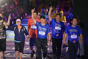 BIB: 4747, 4385, 4752, 3624
                            <button type="button" onclick="openModal(26229920)" class="btn btn-primary btn-sm float-right btn-popup" data-toggle="modal" data-target=".modal-high-quality">
                        <i class="fas fa-shopping-cart"></i> Add to Cart
                    </button>
                                            <button type="button" onclick="isThisMe(26229920, true)" class="btn btn-success btn-sm float-right btn-popup btn-isme hidden" data-toggle="tooltip" data-placement="bottom" title="นี่คือรูปของคุณใช่ไหม คลิกที่นี่เพื่อเอาเข้าอัลบั้ม">
                        <i class="fas fa-plus"></i> Add to album
                    </button>
                    <button type="button" onclick="isThisMe(26229920, false)" class="btn btn-warning btn-sm float-right btn-popup btn-isnotme hidden">
                        <i class="fas fa-ban"></i> Remove from album
                    </button>