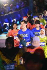 BIB: 3625, 3138
                            <button type="button" onclick="openModal(26225797)" class="btn btn-primary btn-sm float-right btn-popup" data-toggle="modal" data-target=".modal-high-quality">
                        <i class="fas fa-shopping-cart"></i> Add to Cart
                    </button>
                                            <button type="button" onclick="isThisMe(26225797, true)" class="btn btn-success btn-sm float-right btn-popup btn-isme hidden" data-toggle="tooltip" data-placement="bottom" title="นี่คือรูปของคุณใช่ไหม คลิกที่นี่เพื่อเอาเข้าอัลบั้ม">
                        <i class="fas fa-plus"></i> Add to album
                    </button>
                    <button type="button" onclick="isThisMe(26225797, false)" class="btn btn-warning btn-sm float-right btn-popup btn-isnotme hidden">
                        <i class="fas fa-ban"></i> Remove from album
                    </button>