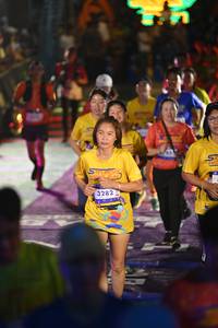 BIB: 3282
                            <button type="button" onclick="openModal(26226090)" class="btn btn-primary btn-sm float-right btn-popup" data-toggle="modal" data-target=".modal-high-quality">
                        <i class="fas fa-shopping-cart"></i> Add to Cart
                    </button>
                                            <button type="button" onclick="isThisMe(26226090, true)" class="btn btn-success btn-sm float-right btn-popup btn-isme hidden" data-toggle="tooltip" data-placement="bottom" title="นี่คือรูปของคุณใช่ไหม คลิกที่นี่เพื่อเอาเข้าอัลบั้ม">
                        <i class="fas fa-plus"></i> Add to album
                    </button>
                    <button type="button" onclick="isThisMe(26226090, false)" class="btn btn-warning btn-sm float-right btn-popup btn-isnotme hidden">
                        <i class="fas fa-ban"></i> Remove from album
                    </button>