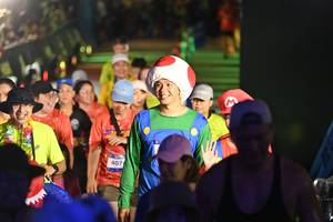 BIB: 407
                            <button type="button" onclick="openModal(26227384)" class="btn btn-primary btn-sm float-right btn-popup" data-toggle="modal" data-target=".modal-high-quality">
                        <i class="fas fa-shopping-cart"></i> Add to Cart
                    </button>
                                            <button type="button" onclick="isThisMe(26227384, true)" class="btn btn-success btn-sm float-right btn-popup btn-isme hidden" data-toggle="tooltip" data-placement="bottom" title="นี่คือรูปของคุณใช่ไหม คลิกที่นี่เพื่อเอาเข้าอัลบั้ม">
                        <i class="fas fa-plus"></i> Add to album
                    </button>
                    <button type="button" onclick="isThisMe(26227384, false)" class="btn btn-warning btn-sm float-right btn-popup btn-isnotme hidden">
                        <i class="fas fa-ban"></i> Remove from album
                    </button>