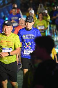 BIB: 4725, 3847
                            <button type="button" onclick="openModal(26225458)" class="btn btn-primary btn-sm float-right btn-popup" data-toggle="modal" data-target=".modal-high-quality">
                        <i class="fas fa-shopping-cart"></i> Add to Cart
                    </button>
                                            <button type="button" onclick="isThisMe(26225458, true)" class="btn btn-success btn-sm float-right btn-popup btn-isme hidden" data-toggle="tooltip" data-placement="bottom" title="นี่คือรูปของคุณใช่ไหม คลิกที่นี่เพื่อเอาเข้าอัลบั้ม">
                        <i class="fas fa-plus"></i> Add to album
                    </button>
                    <button type="button" onclick="isThisMe(26225458, false)" class="btn btn-warning btn-sm float-right btn-popup btn-isnotme hidden">
                        <i class="fas fa-ban"></i> Remove from album
                    </button>