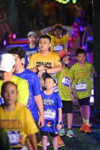 BIB: 4709, 3056, 320, 3189
                            <button type="button" onclick="openModal(26225532)" class="btn btn-primary btn-sm float-right btn-popup" data-toggle="modal" data-target=".modal-high-quality">
                        <i class="fas fa-shopping-cart"></i> Add to Cart
                    </button>
                                            <button type="button" onclick="isThisMe(26225532, true)" class="btn btn-success btn-sm float-right btn-popup btn-isme hidden" data-toggle="tooltip" data-placement="bottom" title="นี่คือรูปของคุณใช่ไหม คลิกที่นี่เพื่อเอาเข้าอัลบั้ม">
                        <i class="fas fa-plus"></i> Add to album
                    </button>
                    <button type="button" onclick="isThisMe(26225532, false)" class="btn btn-warning btn-sm float-right btn-popup btn-isnotme hidden">
                        <i class="fas fa-ban"></i> Remove from album
                    </button>