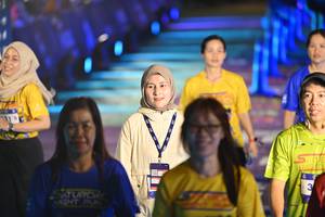 BIB: 
                            <button type="button" onclick="openModal(26229124)" class="btn btn-primary btn-sm float-right btn-popup" data-toggle="modal" data-target=".modal-high-quality">
                        <i class="fas fa-shopping-cart"></i> Add to Cart
                    </button>
                                            <button type="button" onclick="isThisMe(26229124, true)" class="btn btn-success btn-sm float-right btn-popup btn-isme hidden" data-toggle="tooltip" data-placement="bottom" title="นี่คือรูปของคุณใช่ไหม คลิกที่นี่เพื่อเอาเข้าอัลบั้ม">
                        <i class="fas fa-plus"></i> Add to album
                    </button>
                    <button type="button" onclick="isThisMe(26229124, false)" class="btn btn-warning btn-sm float-right btn-popup btn-isnotme hidden">
                        <i class="fas fa-ban"></i> Remove from album
                    </button>