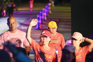 BIB: 
                            <button type="button" onclick="openModal(26227047)" class="btn btn-primary btn-sm float-right btn-popup" data-toggle="modal" data-target=".modal-high-quality">
                        <i class="fas fa-shopping-cart"></i> Add to Cart
                    </button>
                                            <button type="button" onclick="isThisMe(26227047, true)" class="btn btn-success btn-sm float-right btn-popup btn-isme hidden" data-toggle="tooltip" data-placement="bottom" title="นี่คือรูปของคุณใช่ไหม คลิกที่นี่เพื่อเอาเข้าอัลบั้ม">
                        <i class="fas fa-plus"></i> Add to album
                    </button>
                    <button type="button" onclick="isThisMe(26227047, false)" class="btn btn-warning btn-sm float-right btn-popup btn-isnotme hidden">
                        <i class="fas fa-ban"></i> Remove from album
                    </button>