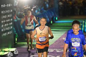 BIB: 4820, 3956
                            <button type="button" onclick="openModal(26229077)" class="btn btn-primary btn-sm float-right btn-popup" data-toggle="modal" data-target=".modal-high-quality">
                        <i class="fas fa-shopping-cart"></i> Add to Cart
                    </button>
                                            <button type="button" onclick="isThisMe(26229077, true)" class="btn btn-success btn-sm float-right btn-popup btn-isme hidden" data-toggle="tooltip" data-placement="bottom" title="นี่คือรูปของคุณใช่ไหม คลิกที่นี่เพื่อเอาเข้าอัลบั้ม">
                        <i class="fas fa-plus"></i> Add to album
                    </button>
                    <button type="button" onclick="isThisMe(26229077, false)" class="btn btn-warning btn-sm float-right btn-popup btn-isnotme hidden">
                        <i class="fas fa-ban"></i> Remove from album
                    </button>