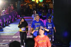 BIB: 4084, 3419
                            <button type="button" onclick="openModal(26228815)" class="btn btn-primary btn-sm float-right btn-popup" data-toggle="modal" data-target=".modal-high-quality">
                        <i class="fas fa-shopping-cart"></i> Add to Cart
                    </button>
                                            <button type="button" onclick="isThisMe(26228815, true)" class="btn btn-success btn-sm float-right btn-popup btn-isme hidden" data-toggle="tooltip" data-placement="bottom" title="นี่คือรูปของคุณใช่ไหม คลิกที่นี่เพื่อเอาเข้าอัลบั้ม">
                        <i class="fas fa-plus"></i> Add to album
                    </button>
                    <button type="button" onclick="isThisMe(26228815, false)" class="btn btn-warning btn-sm float-right btn-popup btn-isnotme hidden">
                        <i class="fas fa-ban"></i> Remove from album
                    </button>