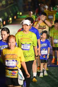 BIB: 3515, 4235, 3056
                            <button type="button" onclick="openModal(26225527)" class="btn btn-primary btn-sm float-right btn-popup" data-toggle="modal" data-target=".modal-high-quality">
                        <i class="fas fa-shopping-cart"></i> Add to Cart
                    </button>
                                            <button type="button" onclick="isThisMe(26225527, true)" class="btn btn-success btn-sm float-right btn-popup btn-isme hidden" data-toggle="tooltip" data-placement="bottom" title="นี่คือรูปของคุณใช่ไหม คลิกที่นี่เพื่อเอาเข้าอัลบั้ม">
                        <i class="fas fa-plus"></i> Add to album
                    </button>
                    <button type="button" onclick="isThisMe(26225527, false)" class="btn btn-warning btn-sm float-right btn-popup btn-isnotme hidden">
                        <i class="fas fa-ban"></i> Remove from album
                    </button>