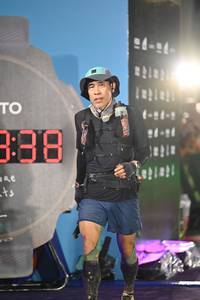 BIB: 338, 949
                            <button type="button" onclick="openModal(26223567)" class="btn btn-primary btn-sm float-right btn-popup" data-toggle="modal" data-target=".modal-high-quality">
                        <i class="fas fa-shopping-cart"></i> Add to Cart
                    </button>
                                            <button type="button" onclick="isThisMe(26223567, true)" class="btn btn-success btn-sm float-right btn-popup btn-isme hidden" data-toggle="tooltip" data-placement="bottom" title="นี่คือรูปของคุณใช่ไหม คลิกที่นี่เพื่อเอาเข้าอัลบั้ม">
                        <i class="fas fa-plus"></i> Add to album
                    </button>
                    <button type="button" onclick="isThisMe(26223567, false)" class="btn btn-warning btn-sm float-right btn-popup btn-isnotme hidden">
                        <i class="fas fa-ban"></i> Remove from album
                    </button>