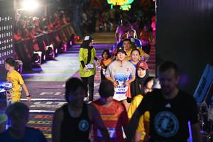 BIB: 310, 4795
                            <button type="button" onclick="openModal(26226927)" class="btn btn-primary btn-sm float-right btn-popup" data-toggle="modal" data-target=".modal-high-quality">
                        <i class="fas fa-shopping-cart"></i> Add to Cart
                    </button>
                                            <button type="button" onclick="isThisMe(26226927, true)" class="btn btn-success btn-sm float-right btn-popup btn-isme hidden" data-toggle="tooltip" data-placement="bottom" title="นี่คือรูปของคุณใช่ไหม คลิกที่นี่เพื่อเอาเข้าอัลบั้ม">
                        <i class="fas fa-plus"></i> Add to album
                    </button>
                    <button type="button" onclick="isThisMe(26226927, false)" class="btn btn-warning btn-sm float-right btn-popup btn-isnotme hidden">
                        <i class="fas fa-ban"></i> Remove from album
                    </button>