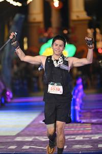 BIB: 5570
                            <button type="button" onclick="openModal(26223450)" class="btn btn-primary btn-sm float-right btn-popup" data-toggle="modal" data-target=".modal-high-quality">
                        <i class="fas fa-shopping-cart"></i> Add to Cart
                    </button>
                                            <button type="button" onclick="isThisMe(26223450, true)" class="btn btn-success btn-sm float-right btn-popup btn-isme hidden" data-toggle="tooltip" data-placement="bottom" title="นี่คือรูปของคุณใช่ไหม คลิกที่นี่เพื่อเอาเข้าอัลบั้ม">
                        <i class="fas fa-plus"></i> Add to album
                    </button>
                    <button type="button" onclick="isThisMe(26223450, false)" class="btn btn-warning btn-sm float-right btn-popup btn-isnotme hidden">
                        <i class="fas fa-ban"></i> Remove from album
                    </button>