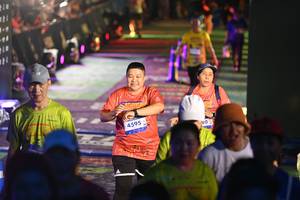 BIB: 4595
                            <button type="button" onclick="openModal(26228623)" class="btn btn-primary btn-sm float-right btn-popup" data-toggle="modal" data-target=".modal-high-quality">
                        <i class="fas fa-shopping-cart"></i> Add to Cart
                    </button>
                                            <button type="button" onclick="isThisMe(26228623, true)" class="btn btn-success btn-sm float-right btn-popup btn-isme hidden" data-toggle="tooltip" data-placement="bottom" title="นี่คือรูปของคุณใช่ไหม คลิกที่นี่เพื่อเอาเข้าอัลบั้ม">
                        <i class="fas fa-plus"></i> Add to album
                    </button>
                    <button type="button" onclick="isThisMe(26228623, false)" class="btn btn-warning btn-sm float-right btn-popup btn-isnotme hidden">
                        <i class="fas fa-ban"></i> Remove from album
                    </button>