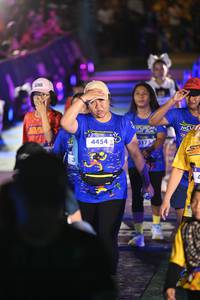 BIB: 4454, 3175
                            <button type="button" onclick="openModal(26226156)" class="btn btn-primary btn-sm float-right btn-popup" data-toggle="modal" data-target=".modal-high-quality">
                        <i class="fas fa-shopping-cart"></i> Add to Cart
                    </button>
                                            <button type="button" onclick="isThisMe(26226156, true)" class="btn btn-success btn-sm float-right btn-popup btn-isme hidden" data-toggle="tooltip" data-placement="bottom" title="นี่คือรูปของคุณใช่ไหม คลิกที่นี่เพื่อเอาเข้าอัลบั้ม">
                        <i class="fas fa-plus"></i> Add to album
                    </button>
                    <button type="button" onclick="isThisMe(26226156, false)" class="btn btn-warning btn-sm float-right btn-popup btn-isnotme hidden">
                        <i class="fas fa-ban"></i> Remove from album
                    </button>