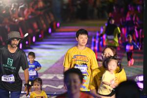 BIB: 126, 3613
                            <button type="button" onclick="openModal(26229189)" class="btn btn-primary btn-sm float-right btn-popup" data-toggle="modal" data-target=".modal-high-quality">
                        <i class="fas fa-shopping-cart"></i> Add to Cart
                    </button>
                                            <button type="button" onclick="isThisMe(26229189, true)" class="btn btn-success btn-sm float-right btn-popup btn-isme hidden" data-toggle="tooltip" data-placement="bottom" title="นี่คือรูปของคุณใช่ไหม คลิกที่นี่เพื่อเอาเข้าอัลบั้ม">
                        <i class="fas fa-plus"></i> Add to album
                    </button>
                    <button type="button" onclick="isThisMe(26229189, false)" class="btn btn-warning btn-sm float-right btn-popup btn-isnotme hidden">
                        <i class="fas fa-ban"></i> Remove from album
                    </button>