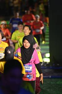 BIB: 1548
                            <button type="button" onclick="openModal(26225980)" class="btn btn-primary btn-sm float-right btn-popup" data-toggle="modal" data-target=".modal-high-quality">
                        <i class="fas fa-shopping-cart"></i> Add to Cart
                    </button>
                                            <button type="button" onclick="isThisMe(26225980, true)" class="btn btn-success btn-sm float-right btn-popup btn-isme hidden" data-toggle="tooltip" data-placement="bottom" title="นี่คือรูปของคุณใช่ไหม คลิกที่นี่เพื่อเอาเข้าอัลบั้ม">
                        <i class="fas fa-plus"></i> Add to album
                    </button>
                    <button type="button" onclick="isThisMe(26225980, false)" class="btn btn-warning btn-sm float-right btn-popup btn-isnotme hidden">
                        <i class="fas fa-ban"></i> Remove from album
                    </button>