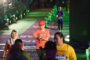 BIB: 4254
                            <button type="button" onclick="openModal(26228337)" class="btn btn-primary btn-sm float-right btn-popup" data-toggle="modal" data-target=".modal-high-quality">
                        <i class="fas fa-shopping-cart"></i> Add to Cart
                    </button>
                                            <button type="button" onclick="isThisMe(26228337, true)" class="btn btn-success btn-sm float-right btn-popup btn-isme hidden" data-toggle="tooltip" data-placement="bottom" title="นี่คือรูปของคุณใช่ไหม คลิกที่นี่เพื่อเอาเข้าอัลบั้ม">
                        <i class="fas fa-plus"></i> Add to album
                    </button>
                    <button type="button" onclick="isThisMe(26228337, false)" class="btn btn-warning btn-sm float-right btn-popup btn-isnotme hidden">
                        <i class="fas fa-ban"></i> Remove from album
                    </button>