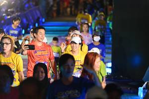 BIB: 
                            <button type="button" onclick="openModal(26227574)" class="btn btn-primary btn-sm float-right btn-popup" data-toggle="modal" data-target=".modal-high-quality">
                        <i class="fas fa-shopping-cart"></i> Add to Cart
                    </button>
                                            <button type="button" onclick="isThisMe(26227574, true)" class="btn btn-success btn-sm float-right btn-popup btn-isme hidden" data-toggle="tooltip" data-placement="bottom" title="นี่คือรูปของคุณใช่ไหม คลิกที่นี่เพื่อเอาเข้าอัลบั้ม">
                        <i class="fas fa-plus"></i> Add to album
                    </button>
                    <button type="button" onclick="isThisMe(26227574, false)" class="btn btn-warning btn-sm float-right btn-popup btn-isnotme hidden">
                        <i class="fas fa-ban"></i> Remove from album
                    </button>