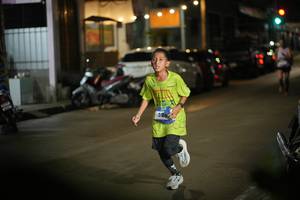 BIB: 324
                            <button type="button" onclick="openModal(26252879)" class="btn btn-primary btn-sm float-right btn-popup" data-toggle="modal" data-target=".modal-high-quality">
                        <i class="fas fa-shopping-cart"></i> Add to Cart
                    </button>
                                            <button type="button" onclick="isThisMe(26252879, true)" class="btn btn-success btn-sm float-right btn-popup btn-isme hidden" data-toggle="tooltip" data-placement="bottom" title="นี่คือรูปของคุณใช่ไหม คลิกที่นี่เพื่อเอาเข้าอัลบั้ม">
                        <i class="fas fa-plus"></i> Add to album
                    </button>
                    <button type="button" onclick="isThisMe(26252879, false)" class="btn btn-warning btn-sm float-right btn-popup btn-isnotme hidden">
                        <i class="fas fa-ban"></i> Remove from album
                    </button>