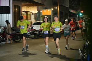 BIB: 324, 3165, 3029, 3305
                            <button type="button" onclick="openModal(26228534)" class="btn btn-primary btn-sm float-right btn-popup" data-toggle="modal" data-target=".modal-high-quality">
                        <i class="fas fa-shopping-cart"></i> Add to Cart
                    </button>
                                            <button type="button" onclick="isThisMe(26228534, true)" class="btn btn-success btn-sm float-right btn-popup btn-isme hidden" data-toggle="tooltip" data-placement="bottom" title="นี่คือรูปของคุณใช่ไหม คลิกที่นี่เพื่อเอาเข้าอัลบั้ม">
                        <i class="fas fa-plus"></i> Add to album
                    </button>
                    <button type="button" onclick="isThisMe(26228534, false)" class="btn btn-warning btn-sm float-right btn-popup btn-isnotme hidden">
                        <i class="fas fa-ban"></i> Remove from album
                    </button>