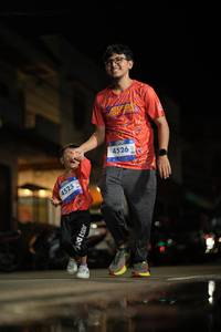 BIB: 4525, 4526
                            <button type="button" onclick="openModal(26248367)" class="btn btn-primary btn-sm float-right btn-popup" data-toggle="modal" data-target=".modal-high-quality">
                        <i class="fas fa-shopping-cart"></i> Add to Cart
                    </button>
                                            <button type="button" onclick="isThisMe(26248367, true)" class="btn btn-success btn-sm float-right btn-popup btn-isme hidden" data-toggle="tooltip" data-placement="bottom" title="นี่คือรูปของคุณใช่ไหม คลิกที่นี่เพื่อเอาเข้าอัลบั้ม">
                        <i class="fas fa-plus"></i> Add to album
                    </button>
                    <button type="button" onclick="isThisMe(26248367, false)" class="btn btn-warning btn-sm float-right btn-popup btn-isnotme hidden">
                        <i class="fas fa-ban"></i> Remove from album
                    </button>