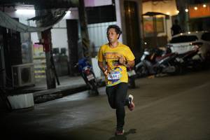 BIB: 3584
                            <button type="button" onclick="openModal(26252467)" class="btn btn-primary btn-sm float-right btn-popup" data-toggle="modal" data-target=".modal-high-quality">
                        <i class="fas fa-shopping-cart"></i> Add to Cart
                    </button>
                                            <button type="button" onclick="isThisMe(26252467, true)" class="btn btn-success btn-sm float-right btn-popup btn-isme hidden" data-toggle="tooltip" data-placement="bottom" title="นี่คือรูปของคุณใช่ไหม คลิกที่นี่เพื่อเอาเข้าอัลบั้ม">
                        <i class="fas fa-plus"></i> Add to album
                    </button>
                    <button type="button" onclick="isThisMe(26252467, false)" class="btn btn-warning btn-sm float-right btn-popup btn-isnotme hidden">
                        <i class="fas fa-ban"></i> Remove from album
                    </button>