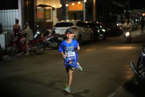 BIB: 4576
                            <button type="button" onclick="openModal(26228495)" class="btn btn-primary btn-sm float-right btn-popup" data-toggle="modal" data-target=".modal-high-quality">
                        <i class="fas fa-shopping-cart"></i> Add to Cart
                    </button>
                                            <button type="button" onclick="isThisMe(26228495, true)" class="btn btn-success btn-sm float-right btn-popup btn-isme hidden" data-toggle="tooltip" data-placement="bottom" title="นี่คือรูปของคุณใช่ไหม คลิกที่นี่เพื่อเอาเข้าอัลบั้ม">
                        <i class="fas fa-plus"></i> Add to album
                    </button>
                    <button type="button" onclick="isThisMe(26228495, false)" class="btn btn-warning btn-sm float-right btn-popup btn-isnotme hidden">
                        <i class="fas fa-ban"></i> Remove from album
                    </button>