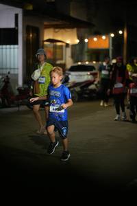 BIB: 4806
                            <button type="button" onclick="openModal(26240045)" class="btn btn-primary btn-sm float-right btn-popup" data-toggle="modal" data-target=".modal-high-quality">
                        <i class="fas fa-shopping-cart"></i> Add to Cart
                    </button>
                                            <button type="button" onclick="isThisMe(26240045, true)" class="btn btn-success btn-sm float-right btn-popup btn-isme hidden" data-toggle="tooltip" data-placement="bottom" title="นี่คือรูปของคุณใช่ไหม คลิกที่นี่เพื่อเอาเข้าอัลบั้ม">
                        <i class="fas fa-plus"></i> Add to album
                    </button>
                    <button type="button" onclick="isThisMe(26240045, false)" class="btn btn-warning btn-sm float-right btn-popup btn-isnotme hidden">
                        <i class="fas fa-ban"></i> Remove from album
                    </button>