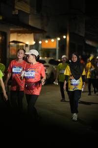 BIB: 4305, 3572, 3208
                            <button type="button" onclick="openModal(26241168)" class="btn btn-primary btn-sm float-right btn-popup" data-toggle="modal" data-target=".modal-high-quality">
                        <i class="fas fa-shopping-cart"></i> Add to Cart
                    </button>
                                            <button type="button" onclick="isThisMe(26241168, true)" class="btn btn-success btn-sm float-right btn-popup btn-isme hidden" data-toggle="tooltip" data-placement="bottom" title="นี่คือรูปของคุณใช่ไหม คลิกที่นี่เพื่อเอาเข้าอัลบั้ม">
                        <i class="fas fa-plus"></i> Add to album
                    </button>
                    <button type="button" onclick="isThisMe(26241168, false)" class="btn btn-warning btn-sm float-right btn-popup btn-isnotme hidden">
                        <i class="fas fa-ban"></i> Remove from album
                    </button>