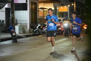 BIB: 4128, 2008, 3642
                            <button type="button" onclick="openModal(26252679)" class="btn btn-primary btn-sm float-right btn-popup" data-toggle="modal" data-target=".modal-high-quality">
                        <i class="fas fa-shopping-cart"></i> Add to Cart
                    </button>
                                            <button type="button" onclick="isThisMe(26252679, true)" class="btn btn-success btn-sm float-right btn-popup btn-isme hidden" data-toggle="tooltip" data-placement="bottom" title="นี่คือรูปของคุณใช่ไหม คลิกที่นี่เพื่อเอาเข้าอัลบั้ม">
                        <i class="fas fa-plus"></i> Add to album
                    </button>
                    <button type="button" onclick="isThisMe(26252679, false)" class="btn btn-warning btn-sm float-right btn-popup btn-isnotme hidden">
                        <i class="fas fa-ban"></i> Remove from album
                    </button>